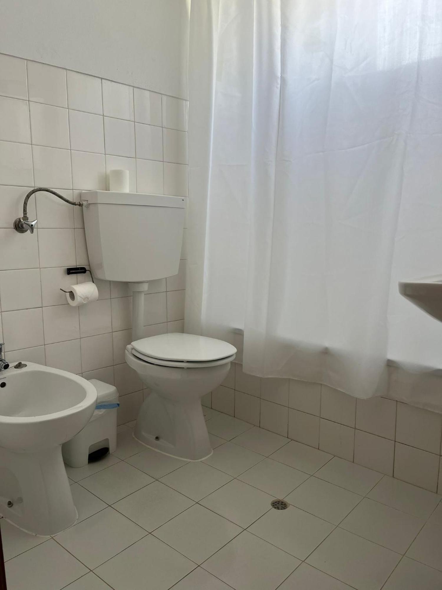 Bed and Breakfast Romeu Quarteira Zewnętrze zdjęcie