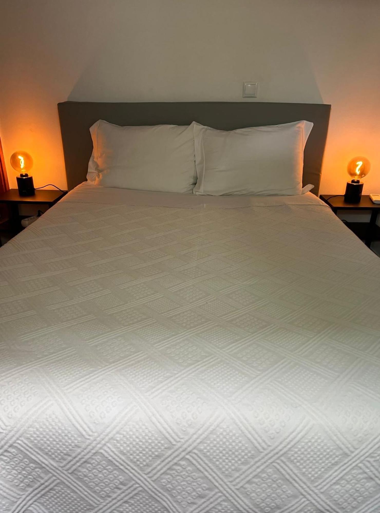Bed and Breakfast Romeu Quarteira Zewnętrze zdjęcie